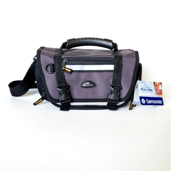 SAMSONITE Ultra Protective Digital Travel Camera Bag NWT - Picture 1 of 13